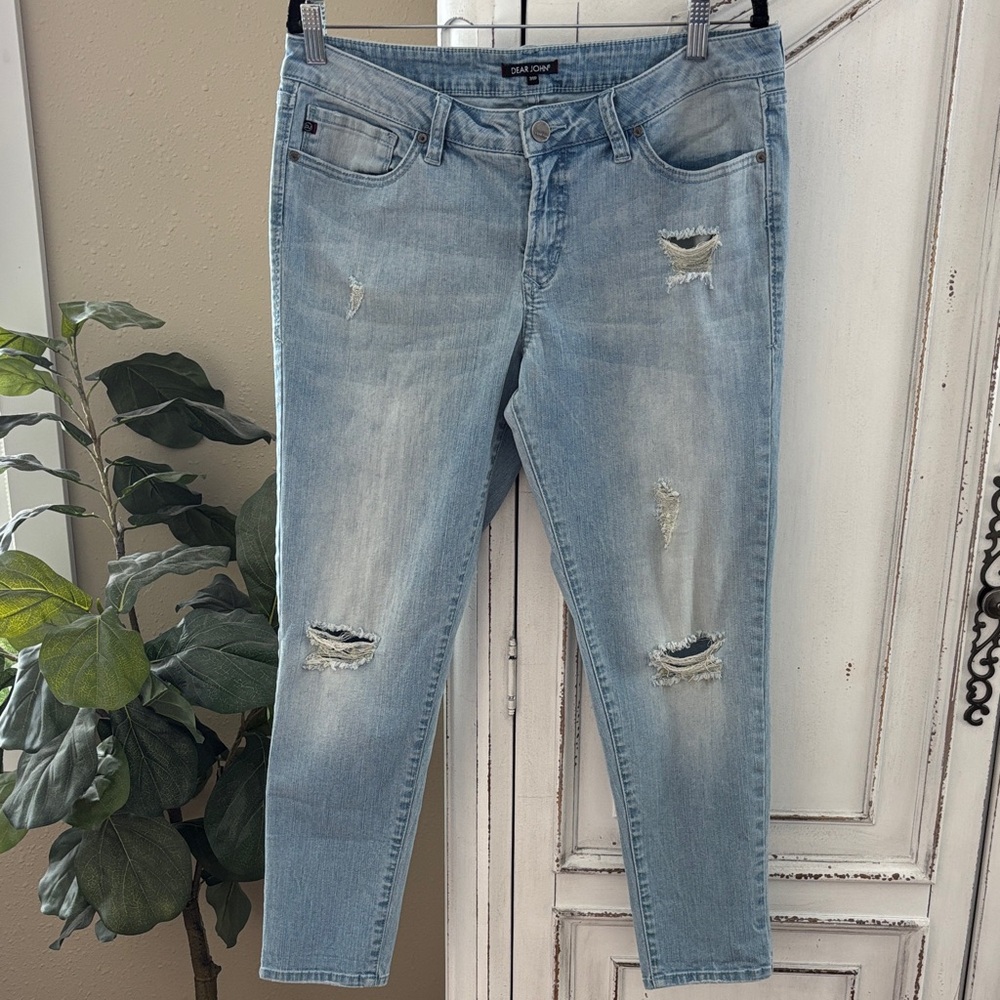 Dear John Women’s 31P Distressed Skinny Light Wash Denim Blue Jeans 31 Petite